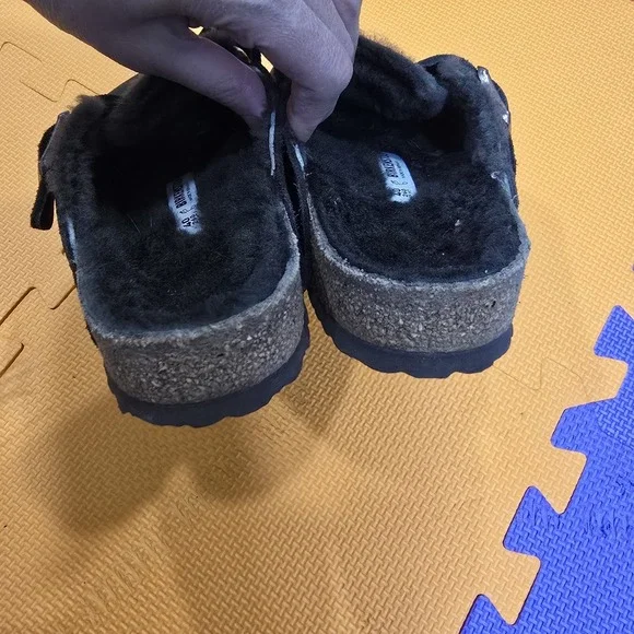 Birkenstock Boston Shearling Black Suede Clogs Mules Size 40 L9 M7 - Picture 4 of 10